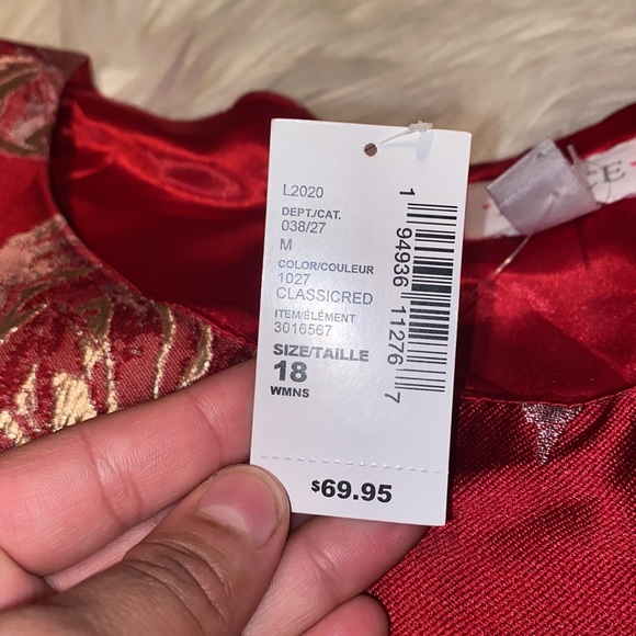 The childrens place Christmas mommy & me red rose dress - Picture 7 of 10